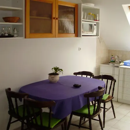 Campari Panzio Bed & Breakfast Gyenesdiás